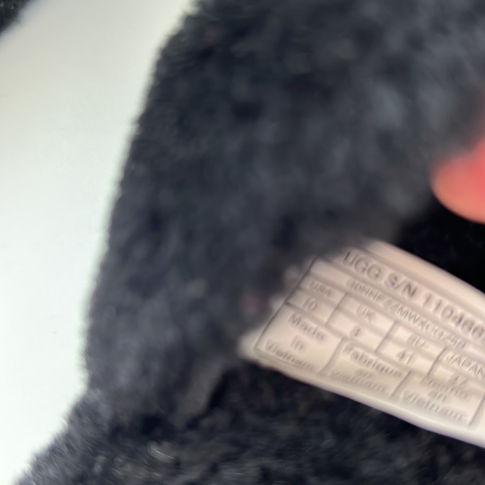 UGG Fuzz Yeah Black Furry Fur Slide Sandal - Picture 7 of 10